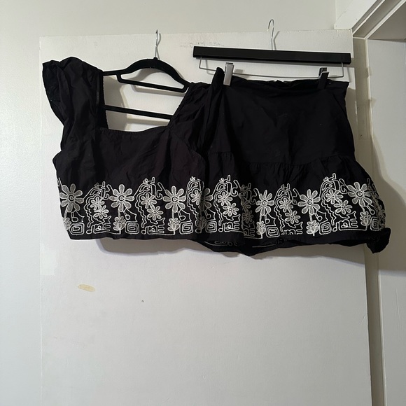 Primark Embroidered Top and Skirt Set - Picture 1 of 12